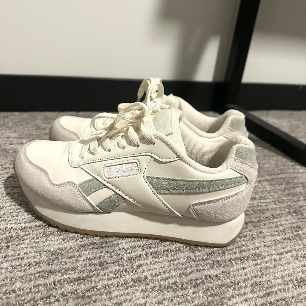 Reebok Glide White and Green Sneakers